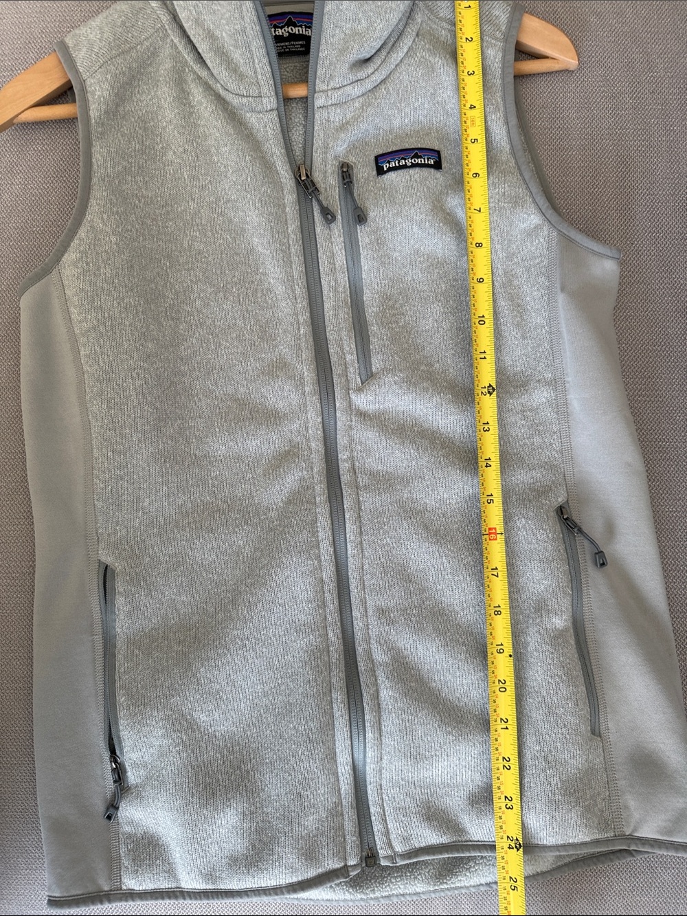 Patagonia Women's Better Sweater Fleece Vest Size M - Picture 6 of 9